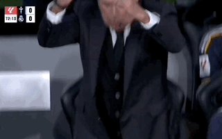 1693012933716036340.gif